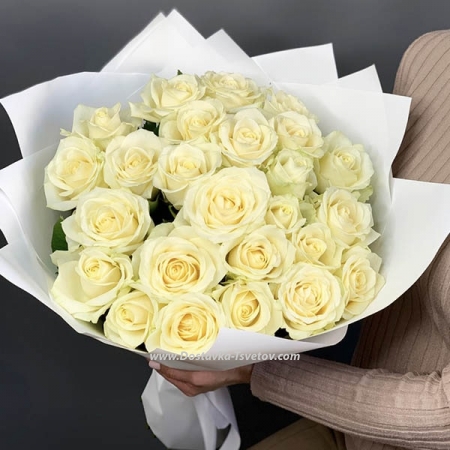 Bouquet of white roses "Amphibia"