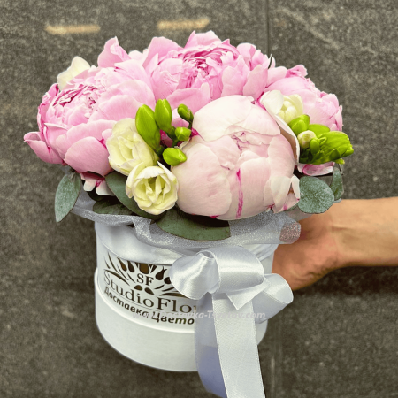 Peonies in a box "Tenderness of Feelings"