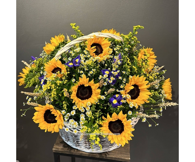 Flowers Basket of sunflowers "Summer Mood"