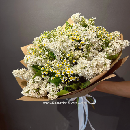 Fragrant bouquet "Lilac and Chamomile"