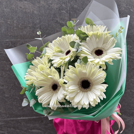 Bouquet "Snow-White Gerbera"