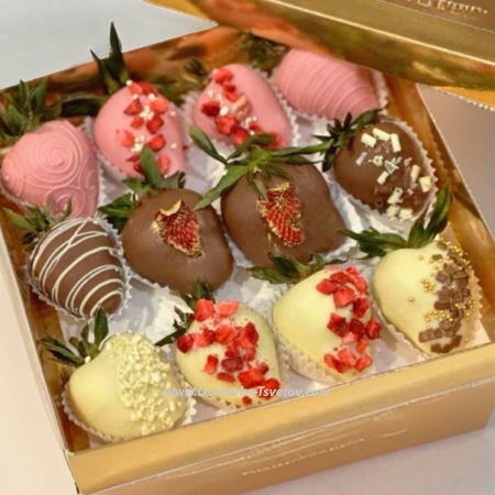 Set of Chocolate Strawberry