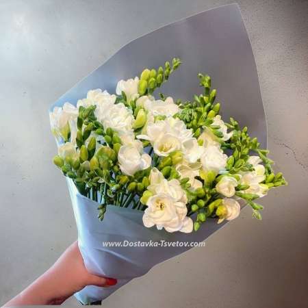 Bouquet of freesias "Touch of the Sweetheart"