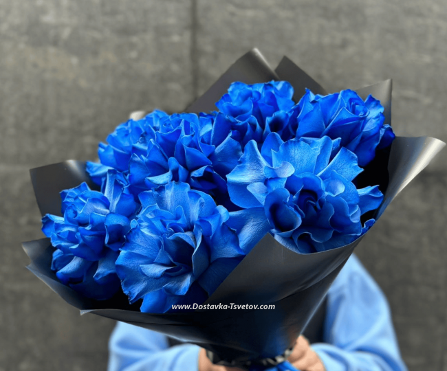 Bouquet of blue roses "Velvet Rose" - photo #4