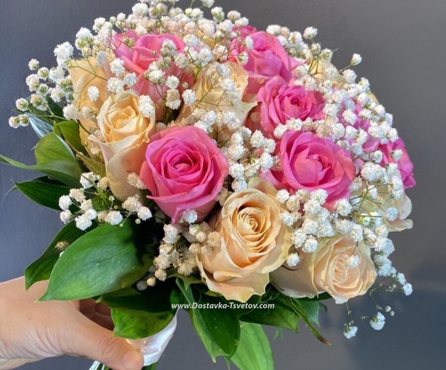 Flowers Bridal bouquet of roses "Izaura"