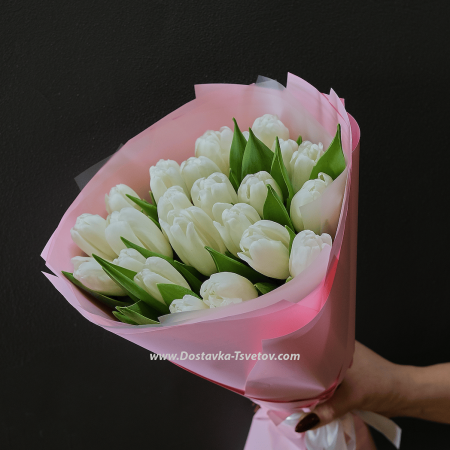 White bouquet "Enchantress"