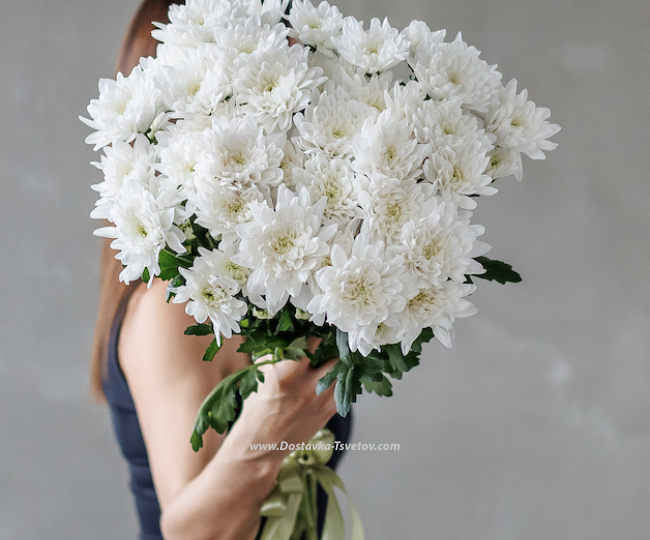 White bouquet "Gentle Breath" - photo #3