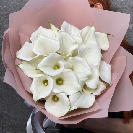 21 white calla bouquet "Antonia"