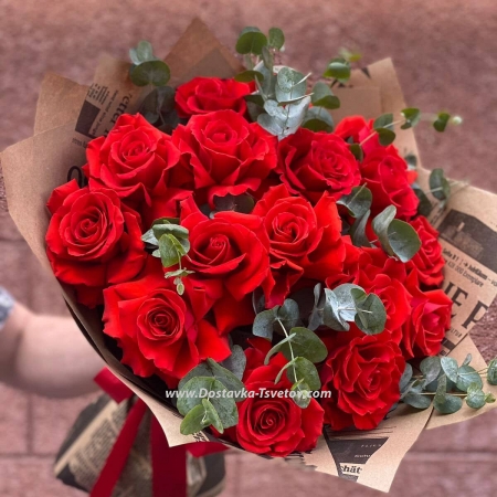 Bouquet of red peony roses "Lady of the Heart"