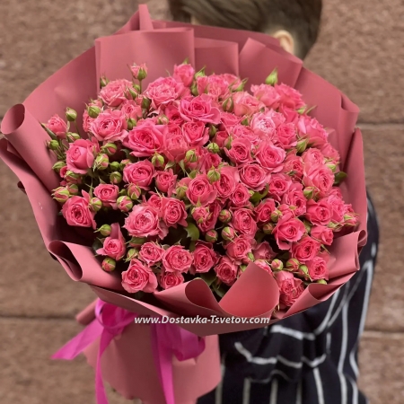 A colorful bouquet of spray roses, "Bonfire of Desires"