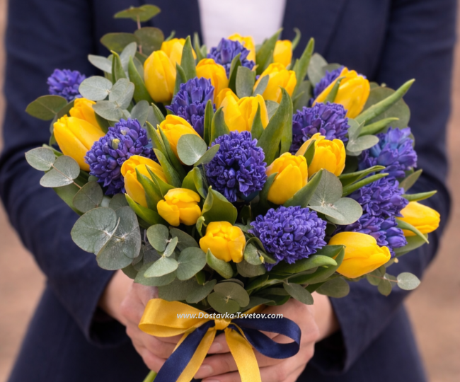 Tulips Prefabricated bouquet "Lilac Field"