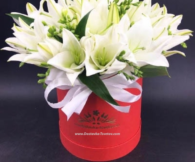 Lilies in a box "Georgia" - photo #2
