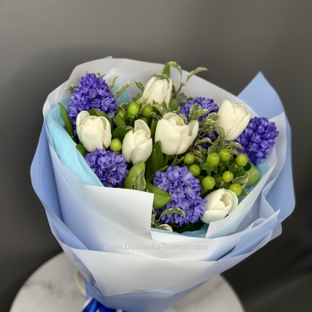 Bouquet "Strict Hyacinth"