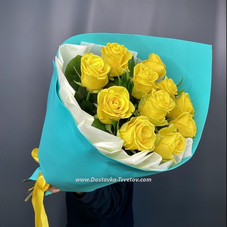 11 yellow roses "Dorada"