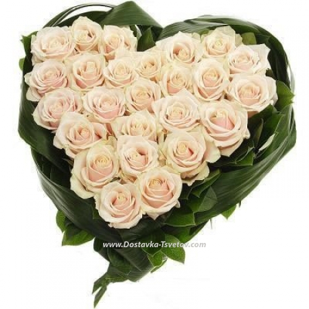 Heart of white roses "Brandy"