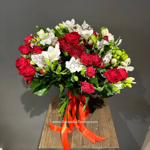 Red-white "Resonance of Hearts"