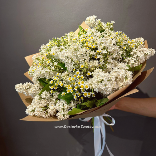 Fragrant bouquet "Lilac and Chamomile"