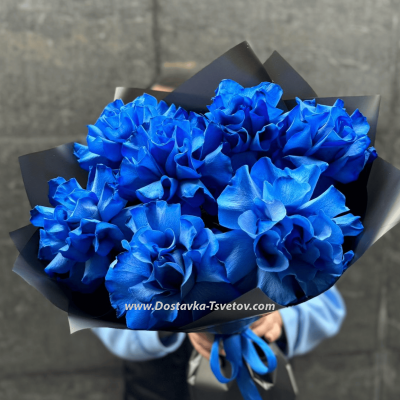 Bouquet of blue roses "Velvet Rose"