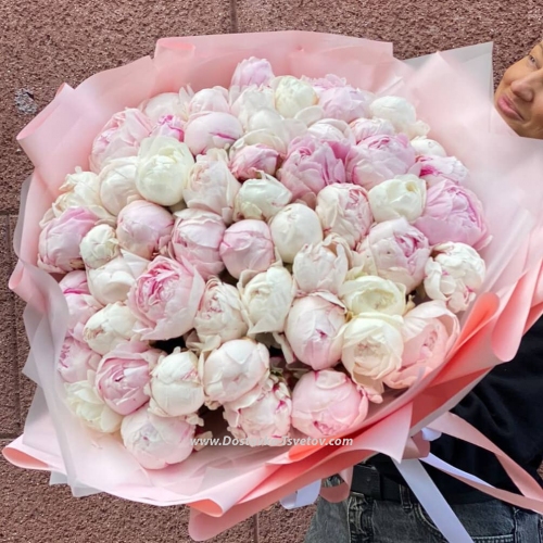 Large bouquet of "Peonies of Love"