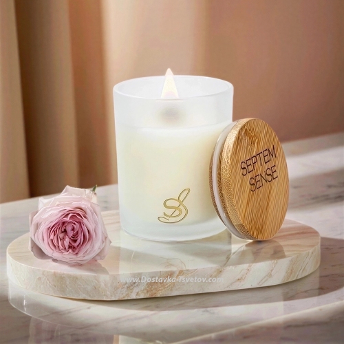 Premium Candle "Rose and Freesia"