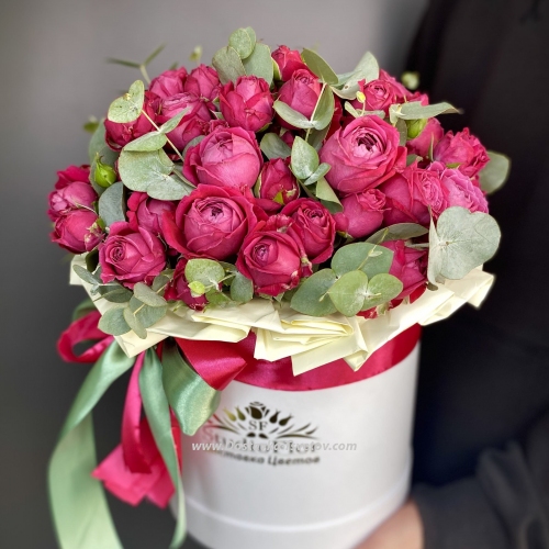 Box of pink roses "Grace"